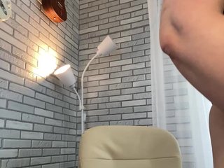 Alisia_Purr