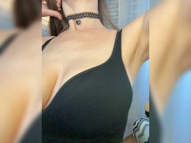 Alisia_Purr