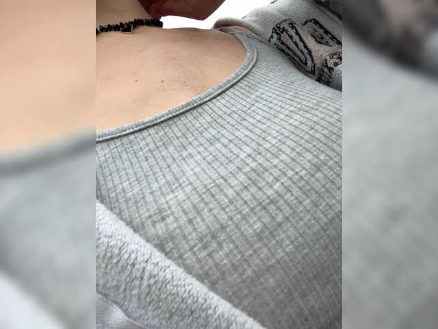 Alisia_Purr