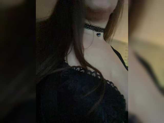 Alisia_Purr live cam preview