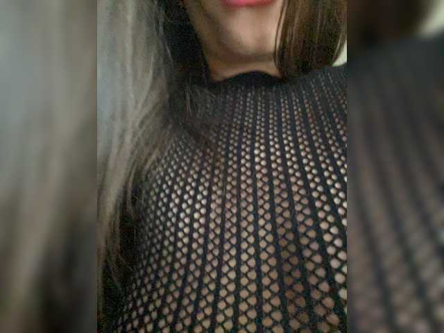 Alisia_Purr