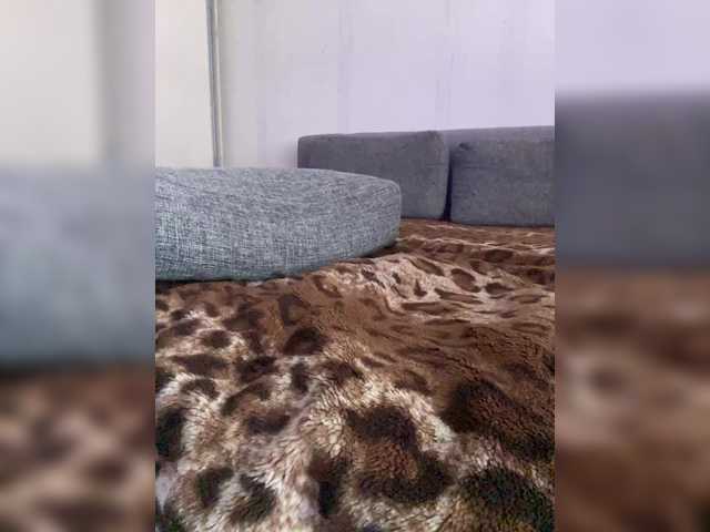 Alisia_Purr