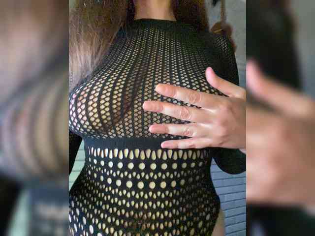 Alisia_Purr