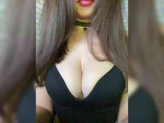 Alisia_Purr