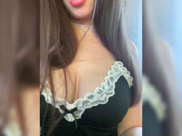 Alisia_Purr
