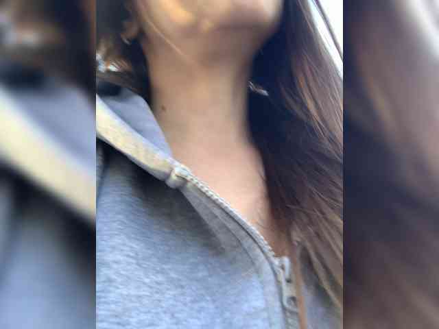 Alisia_Purr