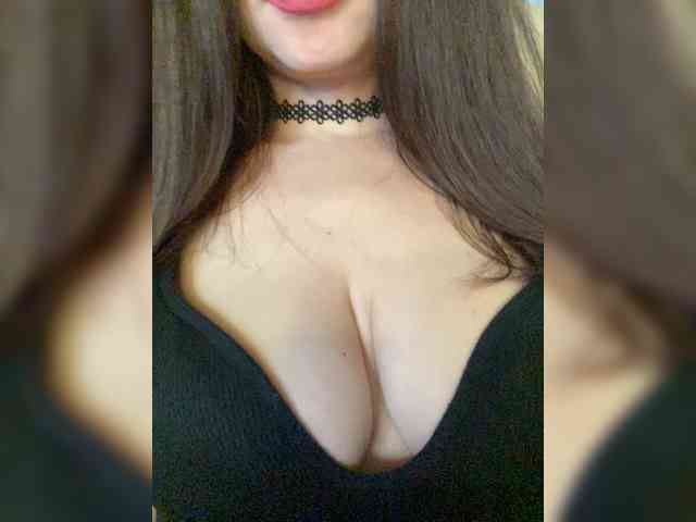 Alisia_Purr