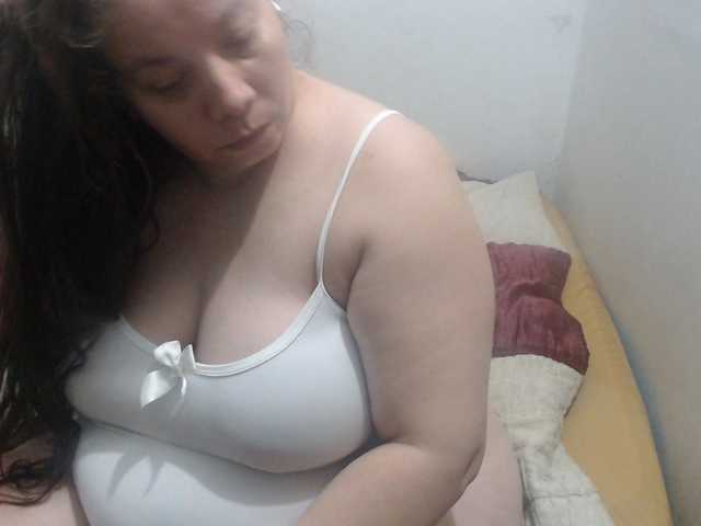 tiffa1hot live cam on BongaCams