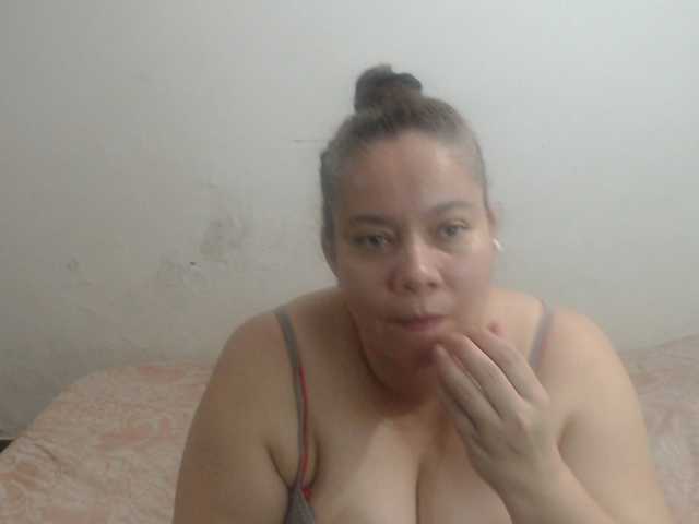 tiffa1hot live cam preview