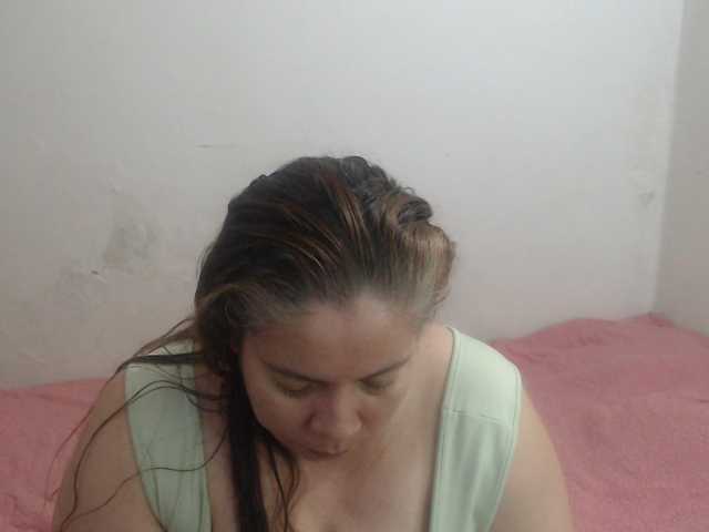 tiffa1hot webcam bongacams model stream image