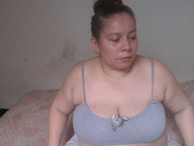 tiffa1hot live cam on BongaCams
