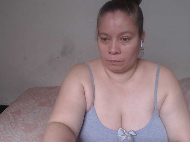 tiffa1hot live cam preview