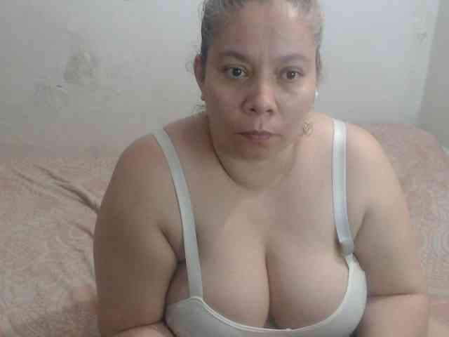 tiffa1hot webcam