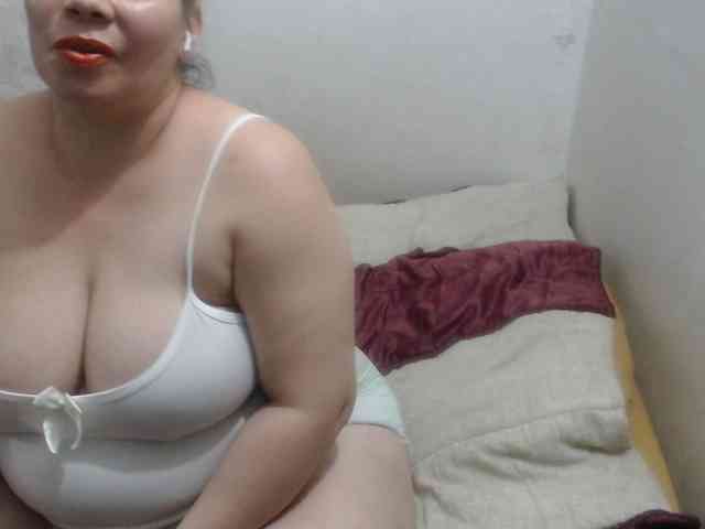 tiffa1hot webcam