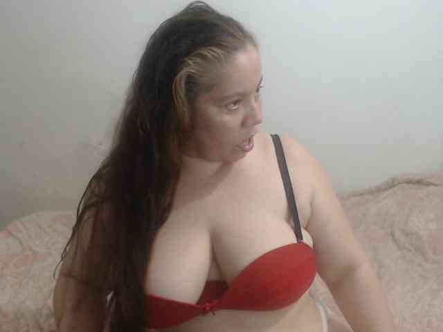tiffa1hot webcam