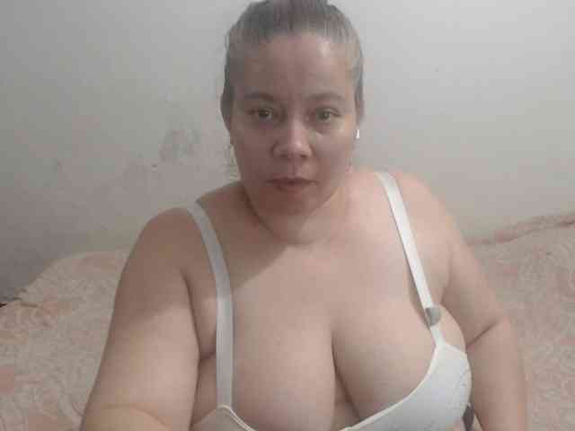 tiffa1hot webcam