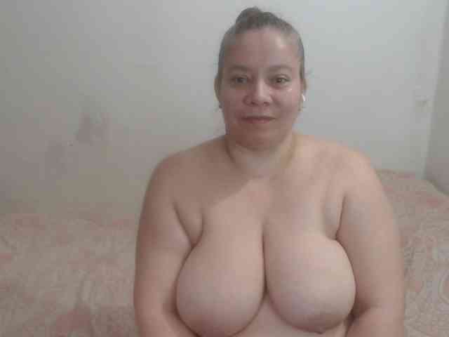 tiffa1hot webcam