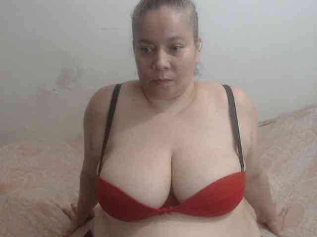 tiffa1hot webcam