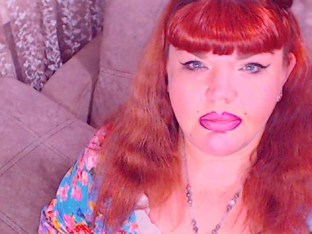 RedBustyX live cam on BongaCams