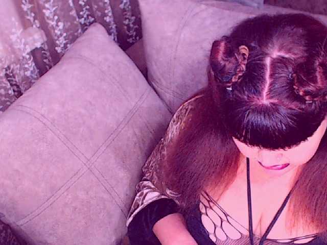 RedBustyX live cam on BongaCams