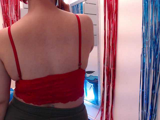 evatwiss live cam on BongaCams
