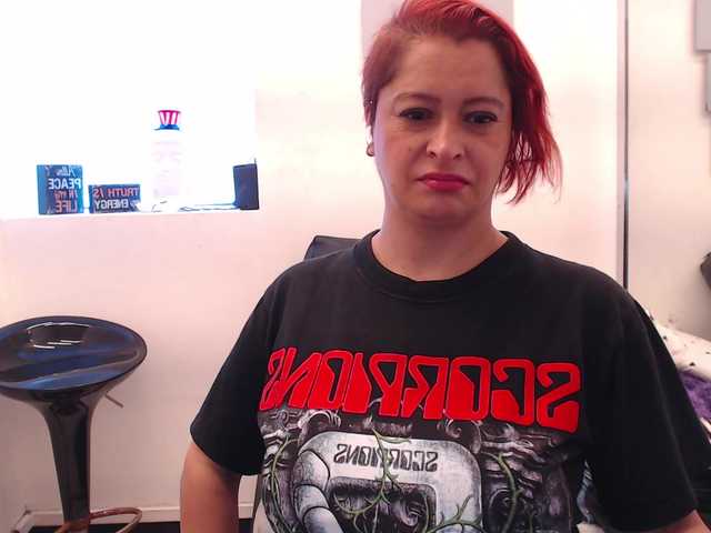 evatwiss live cam on BongaCams
