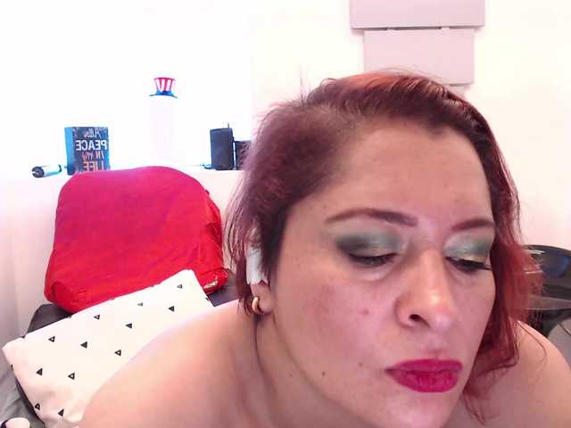 evatwiss live cam on BongaCams