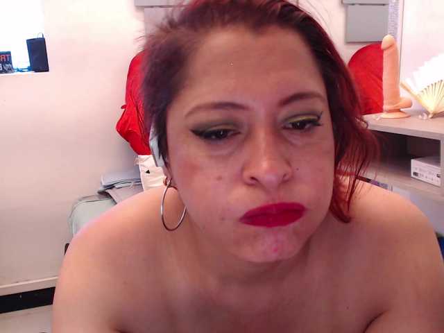 evatwiss live cam on BongaCams