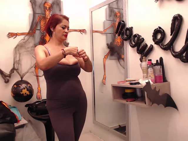 evatwiss live cam on BongaCams