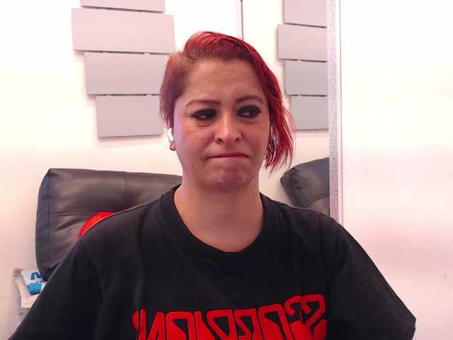 evatwiss live cam on BongaCams