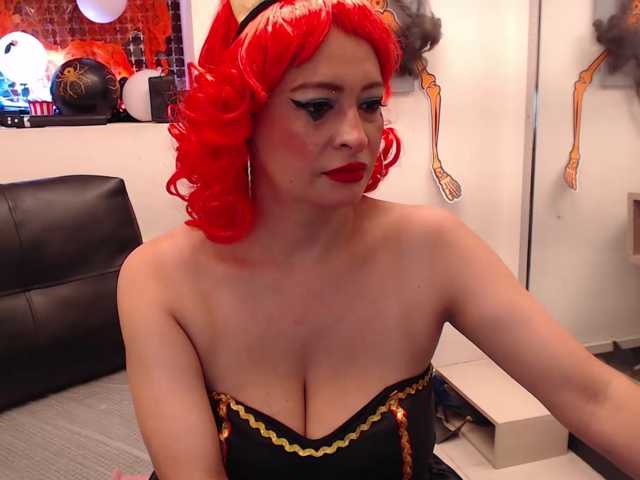 evatwiss live cam on BongaCams