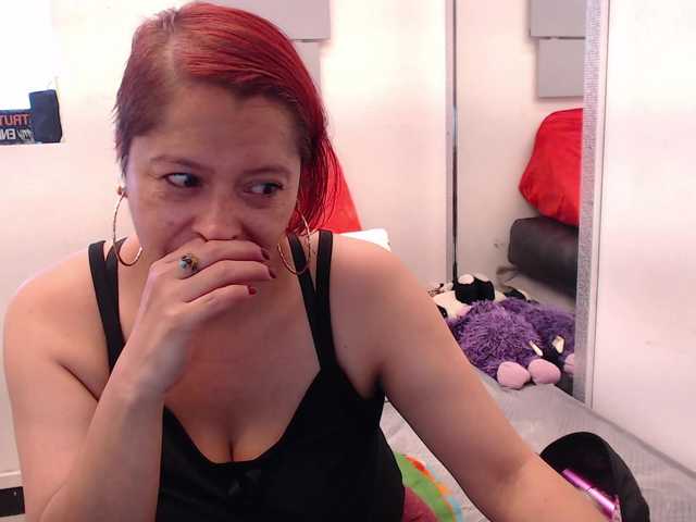 evatwiss live cam on BongaCams