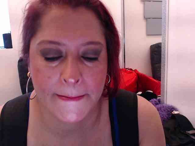 evatwiss Live Webcam on BongaCams