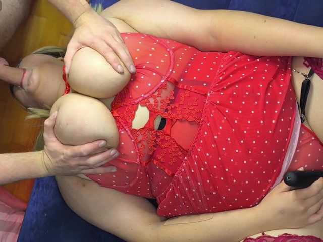 AllHolesLoveGirl