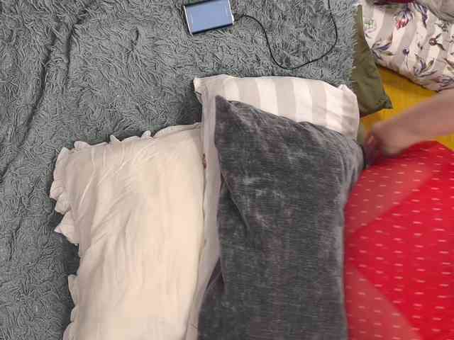 AllHolesLoveGirl webcam