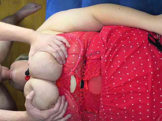 Model: AllHolesLoveGirl