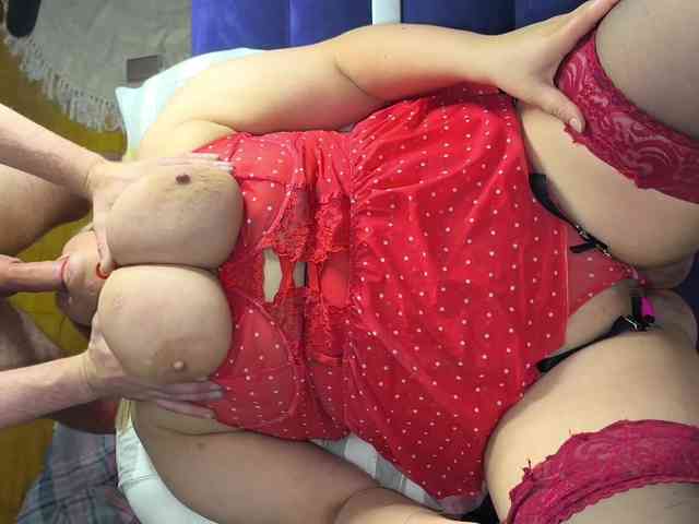 Model: AllHolesLoveGirl