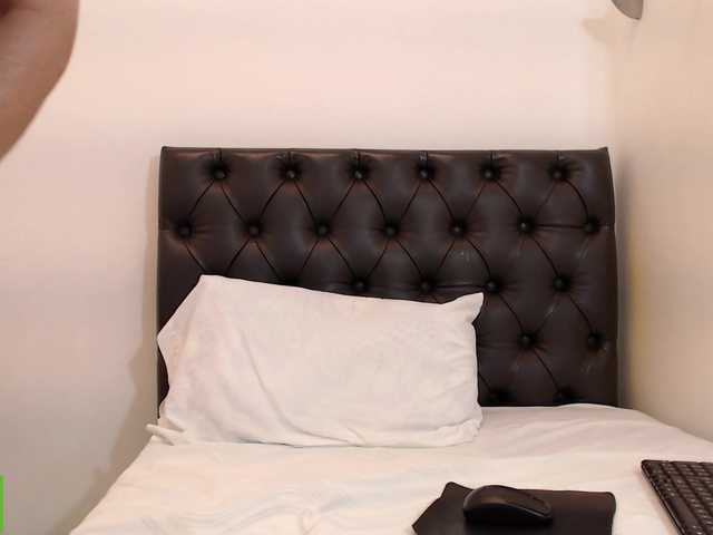 amysnow's BongaCams show and profile