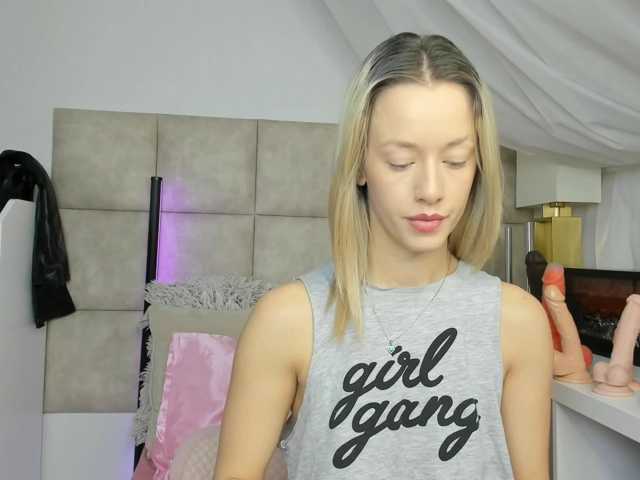 MiaBeeX