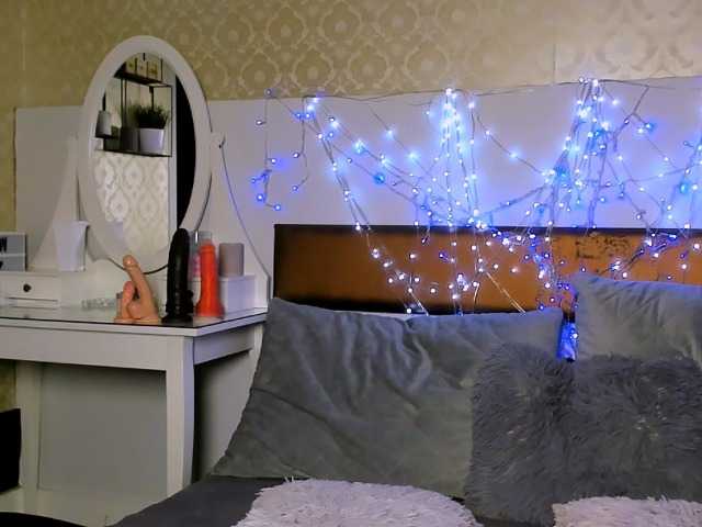 MiaBeeX