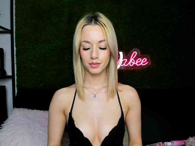 MiaBeeX webcam