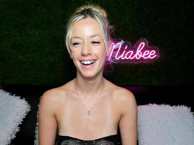 MiaBeeX webcam
