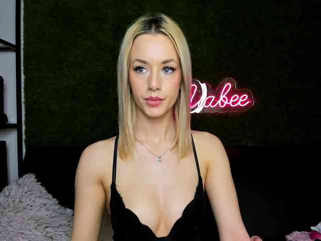 MiaBeeX