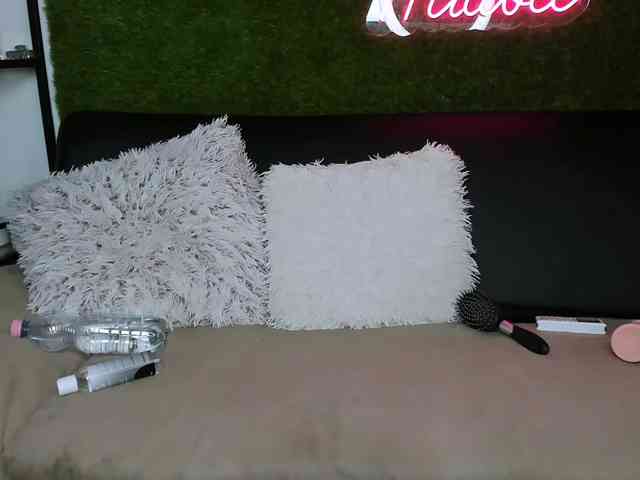MiaBeeX webcam