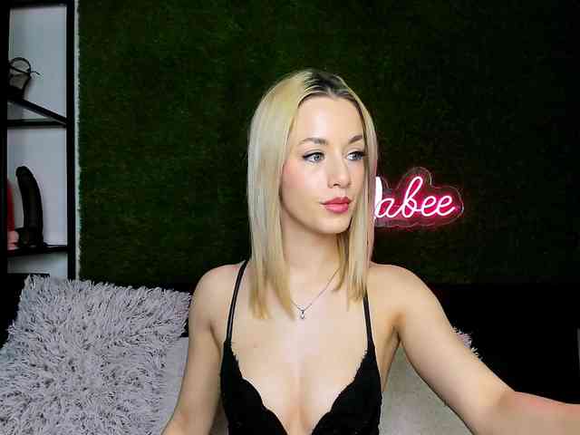 MiaBeeX webcam