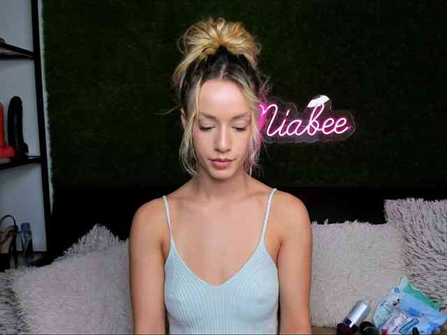 MiaBeeX webcam