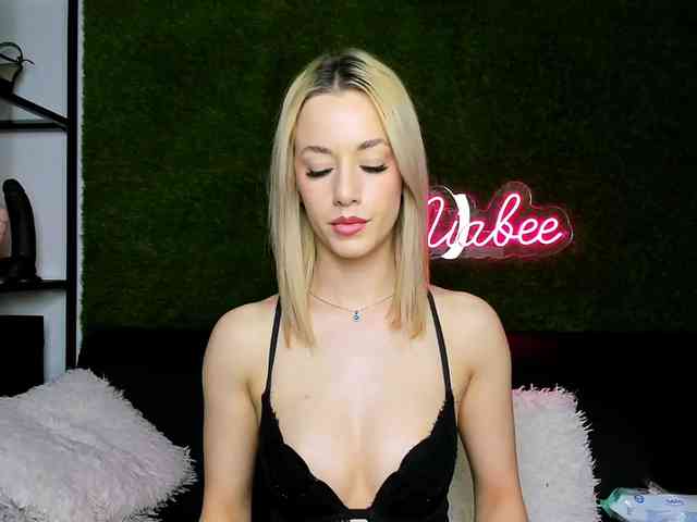 MiaBeeX webcam