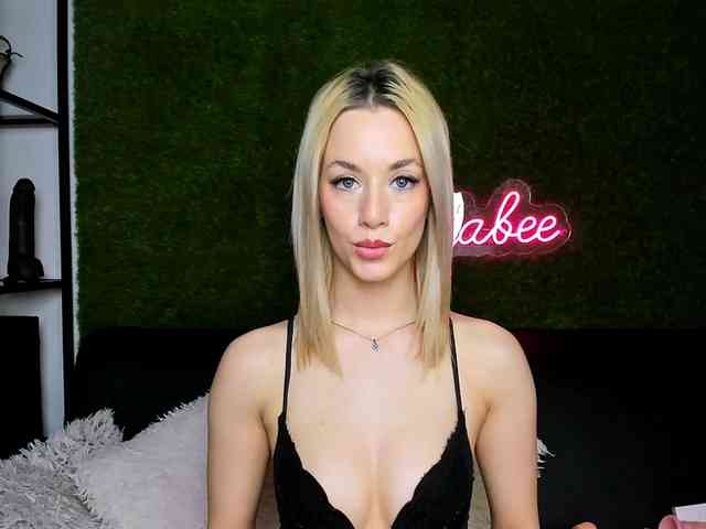 MiaBeeX webcam