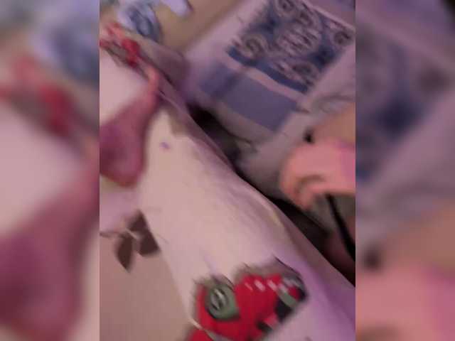 go to chat with SquirtCam69