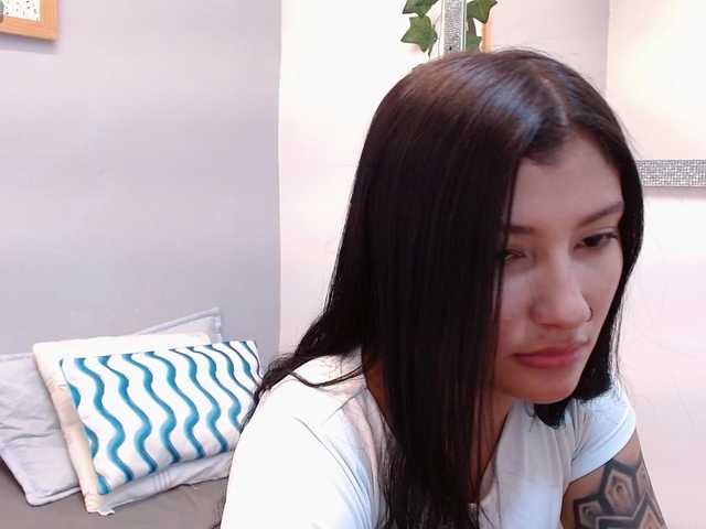 louisk2 live cam on BongaCams